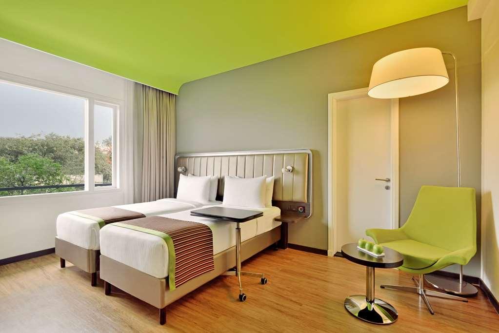 Park Inn By Radisson New Delhi Lajpat Nagar Szoba fotó